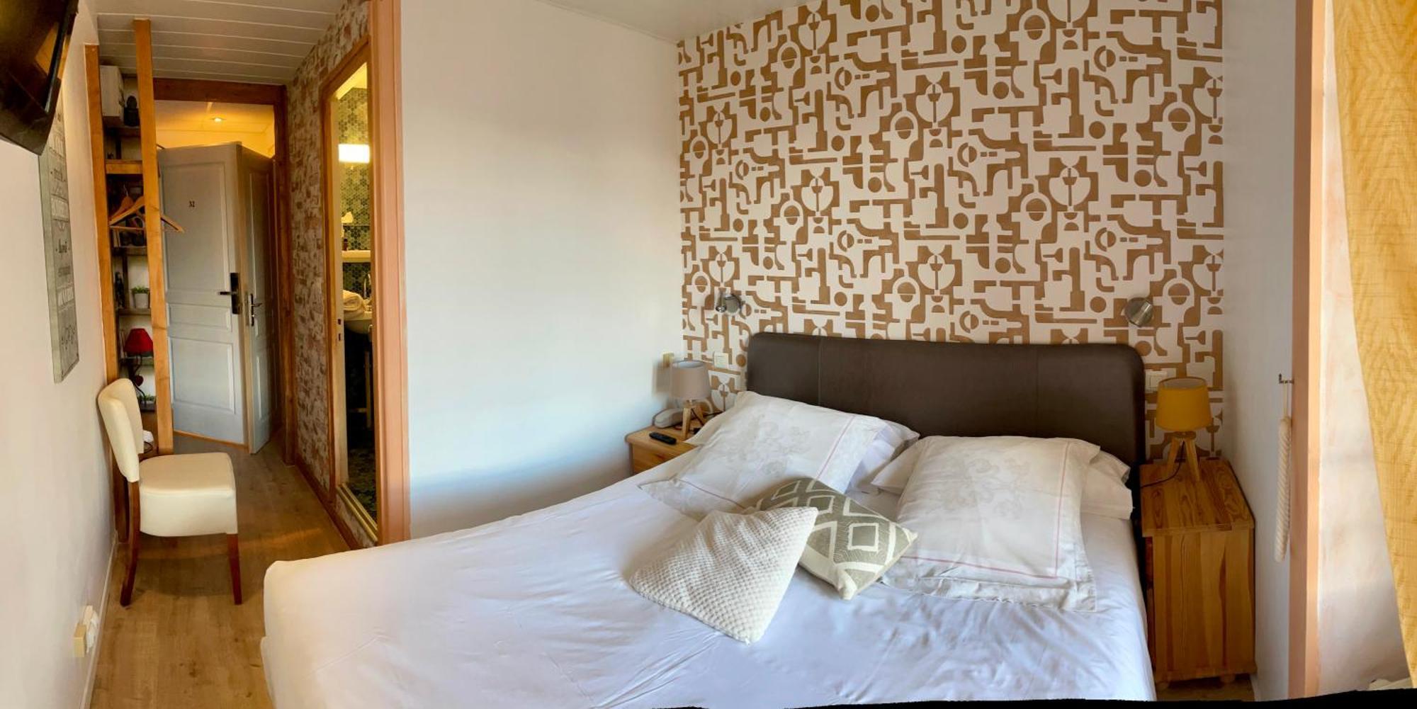 Hotel Gambetta ลงส์-เลอ-โซนีเย ภายนอก รูปภาพ